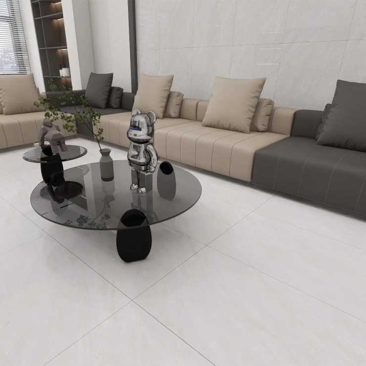 FENDI WHITE